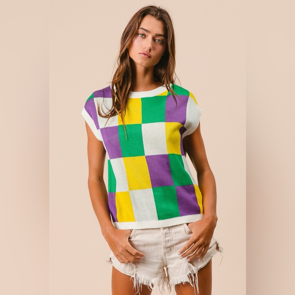 BiBi Mardi Gras Checker Pattern Sleeveless Sweater Top